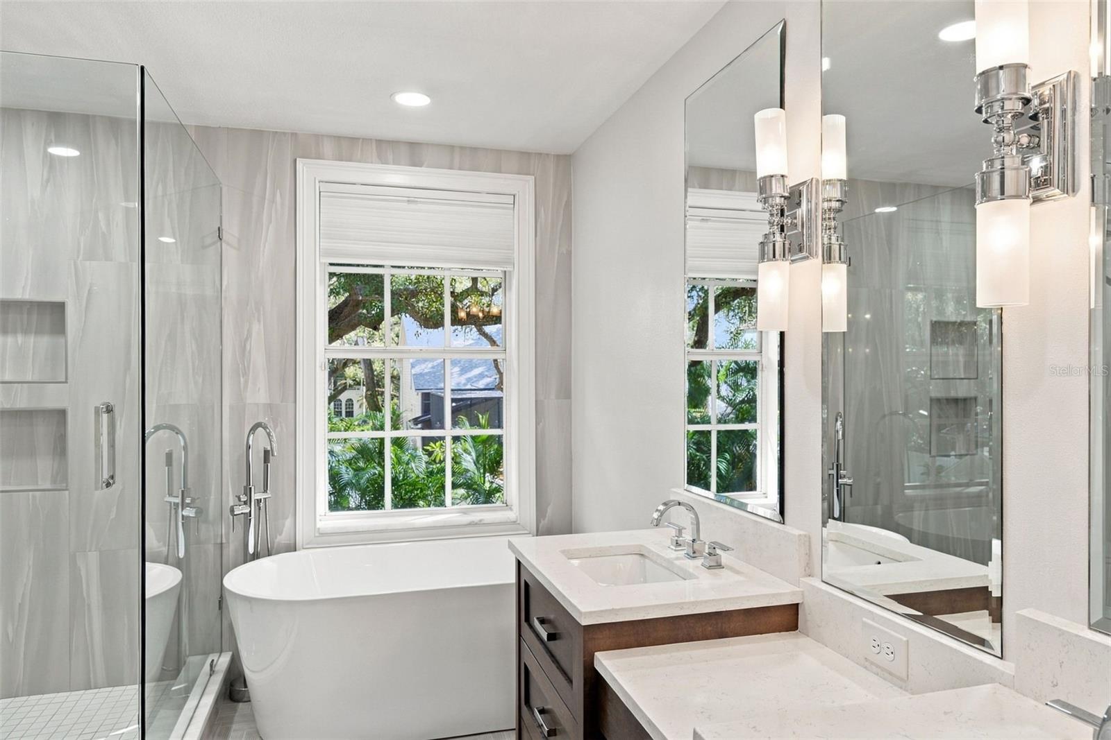 3308 W VILLA ROSA ST