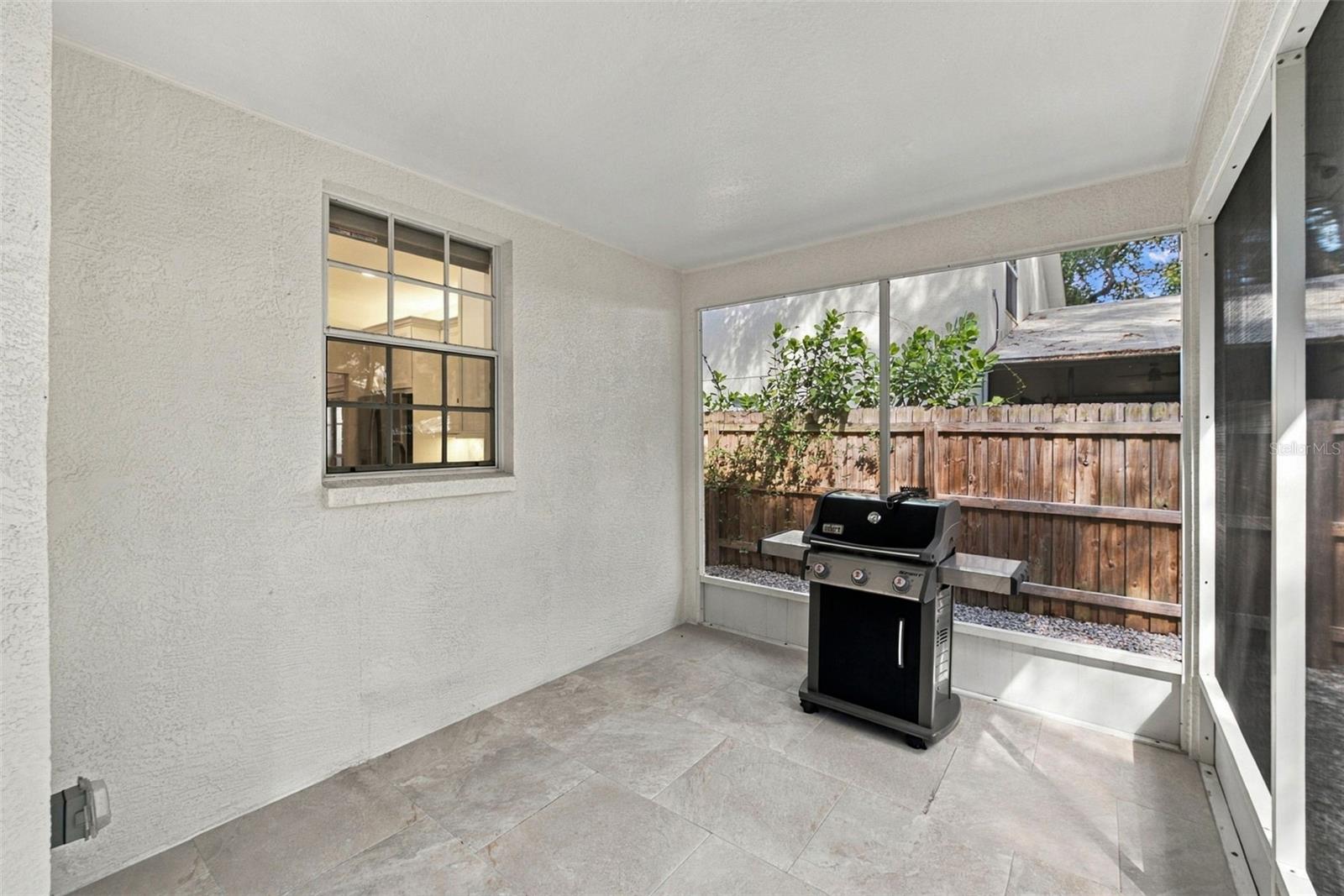 3308 W VILLA ROSA ST