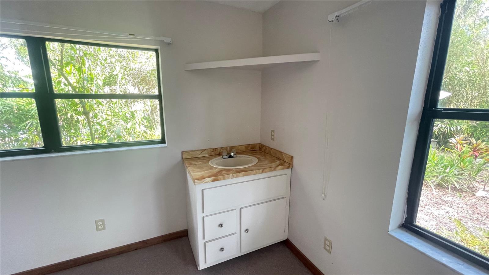 21004 NEGRIL CT