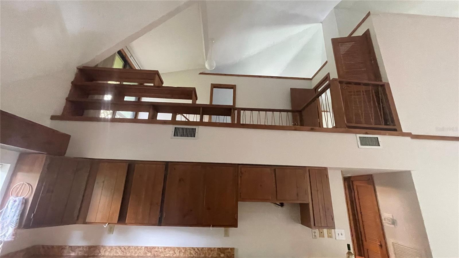 21004 NEGRIL CT