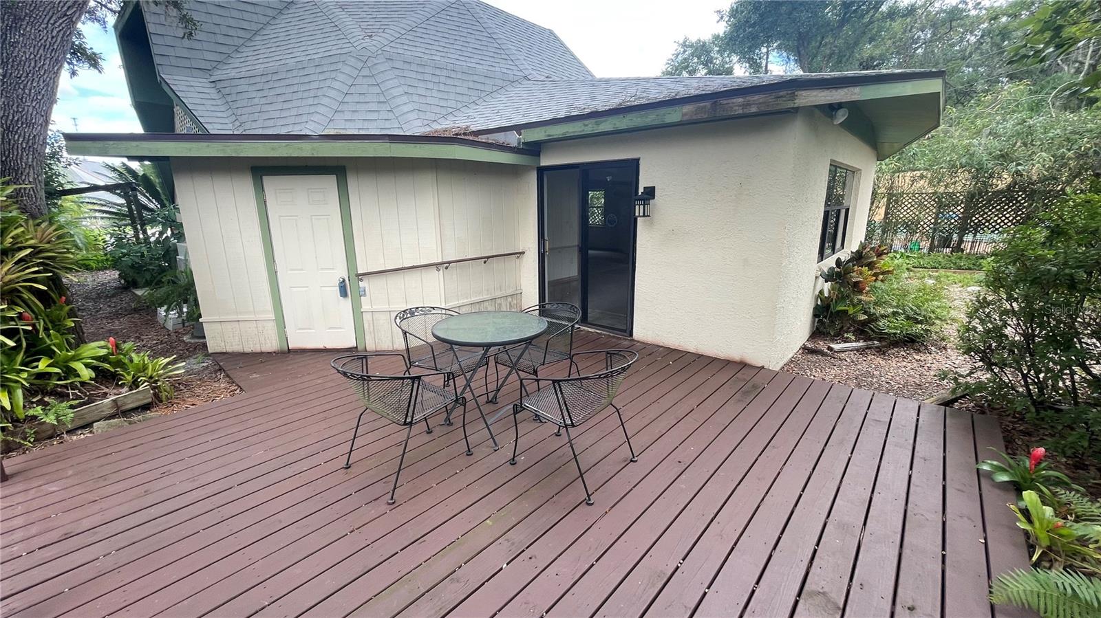 21004 NEGRIL CT
