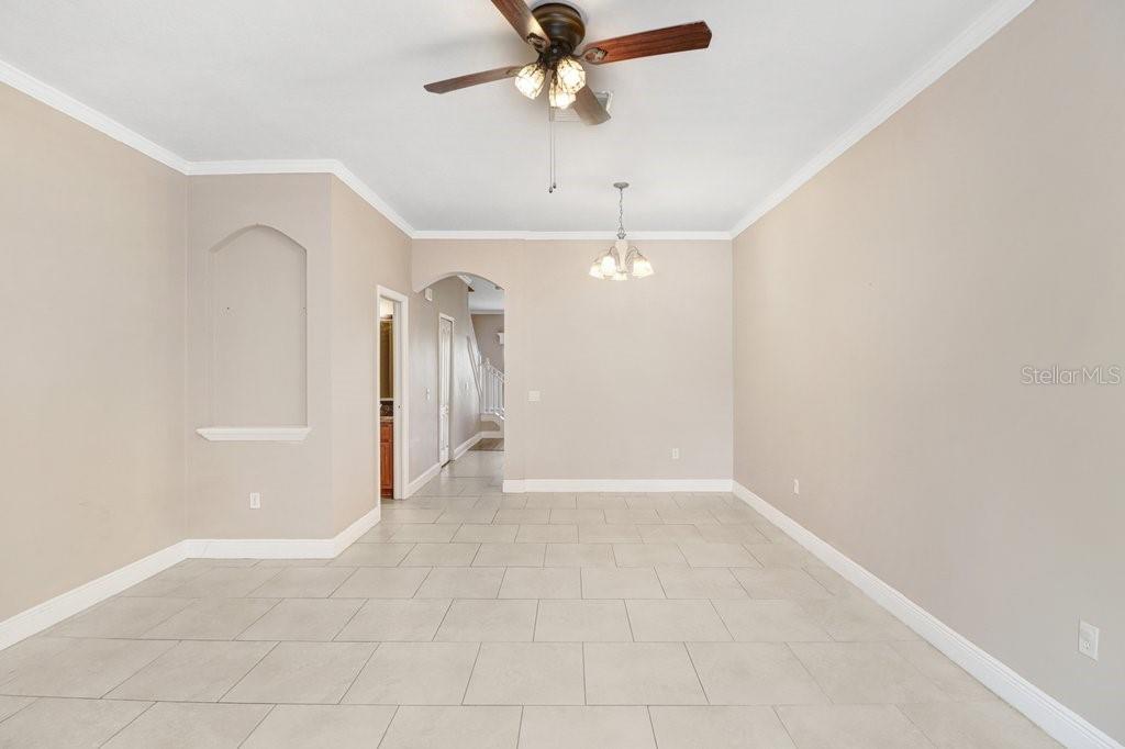 12635 KINGS CROSSING DR