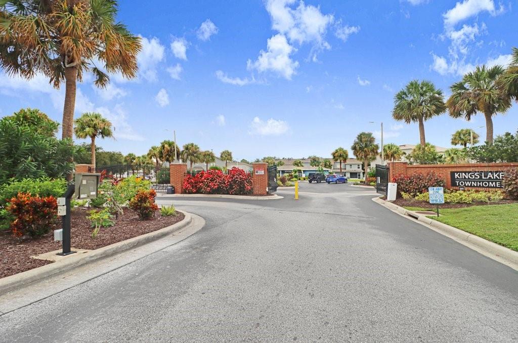 12635 KINGS CROSSING DR
