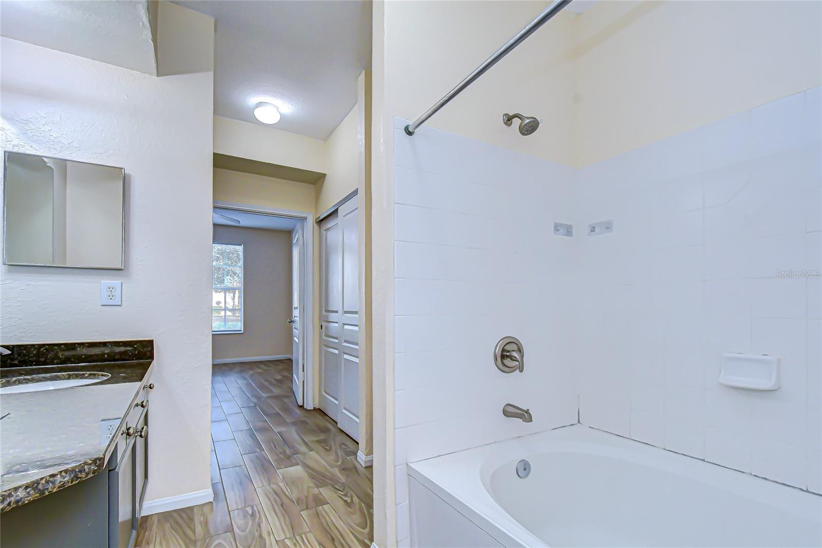 5125 PALM SPRINGS BLVD #3104