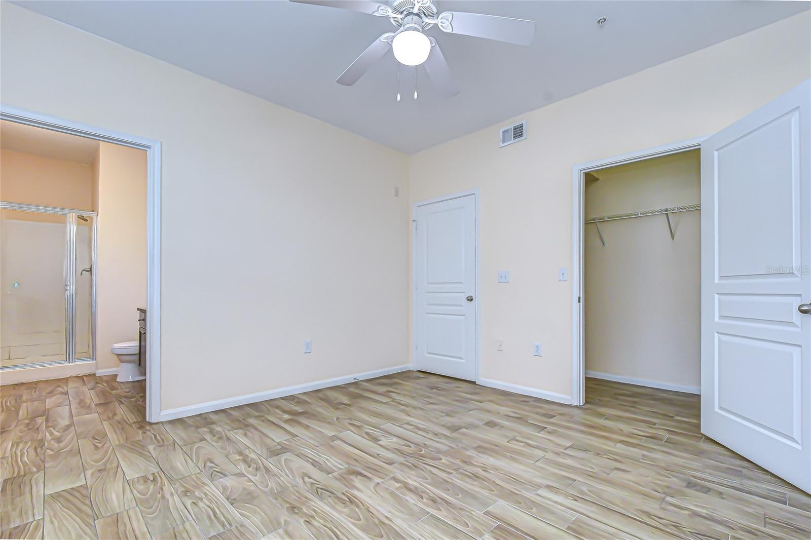 5125 PALM SPRINGS BLVD #3104