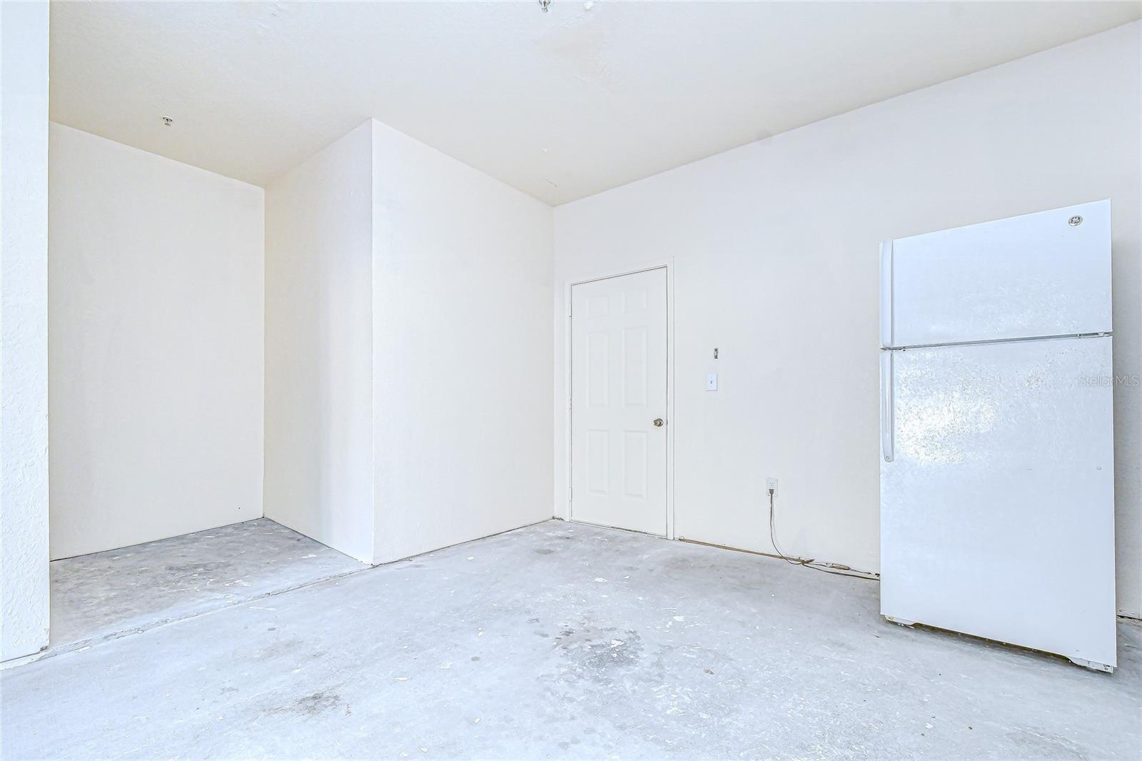 5125 PALM SPRINGS BLVD #3104