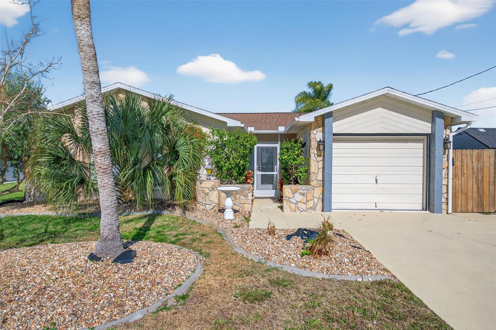 7623 MAKO DR