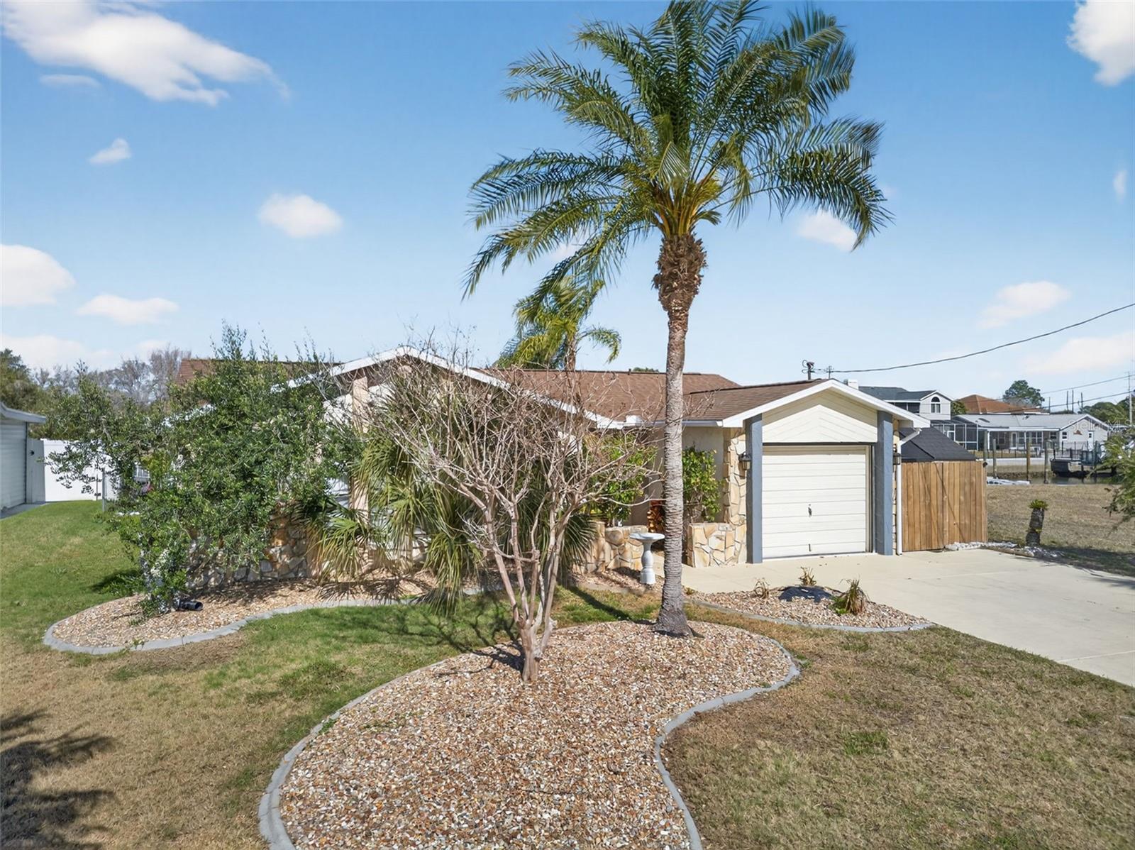 7623 MAKO DR