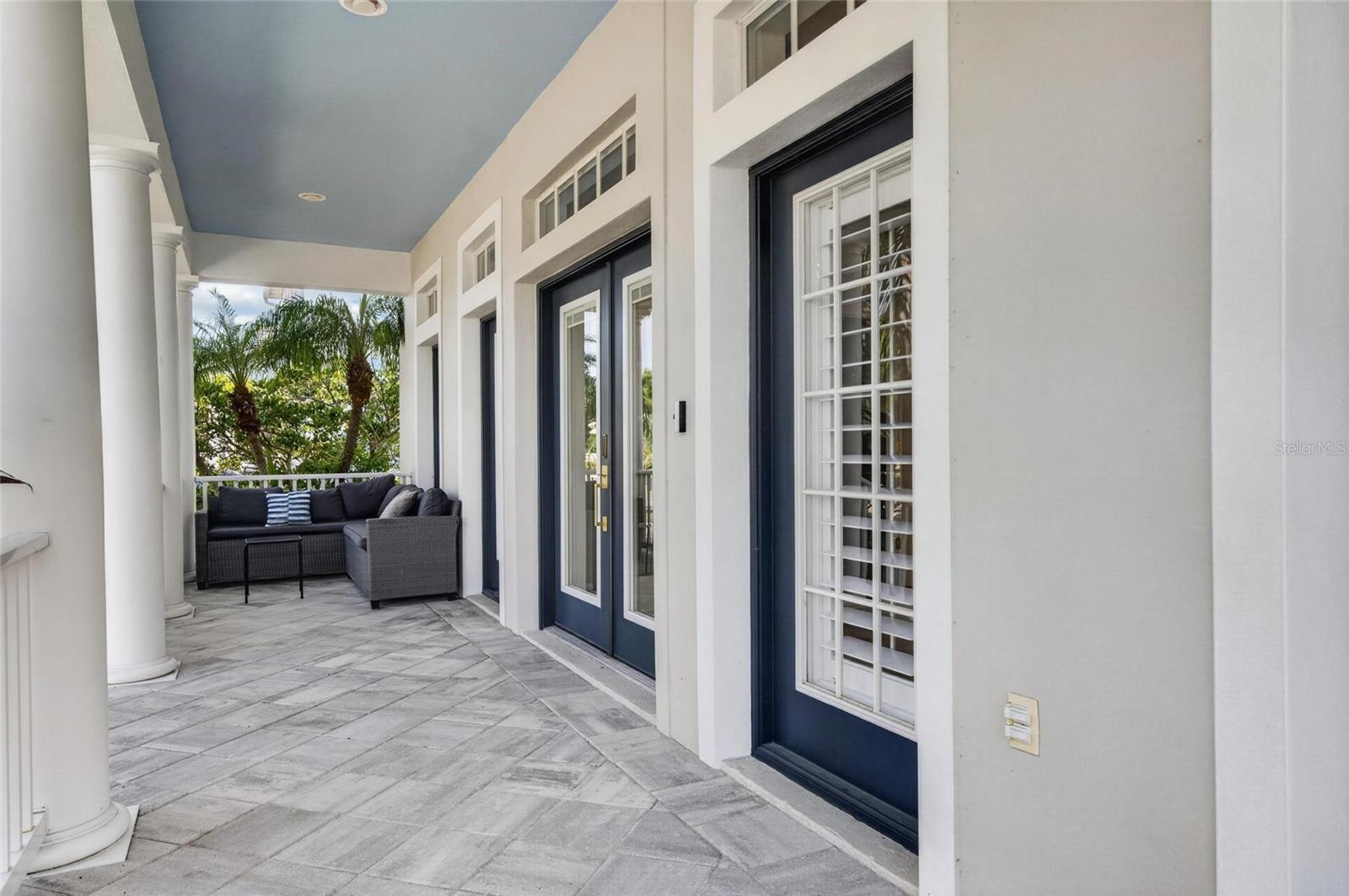 421 ISLEBAY DR
