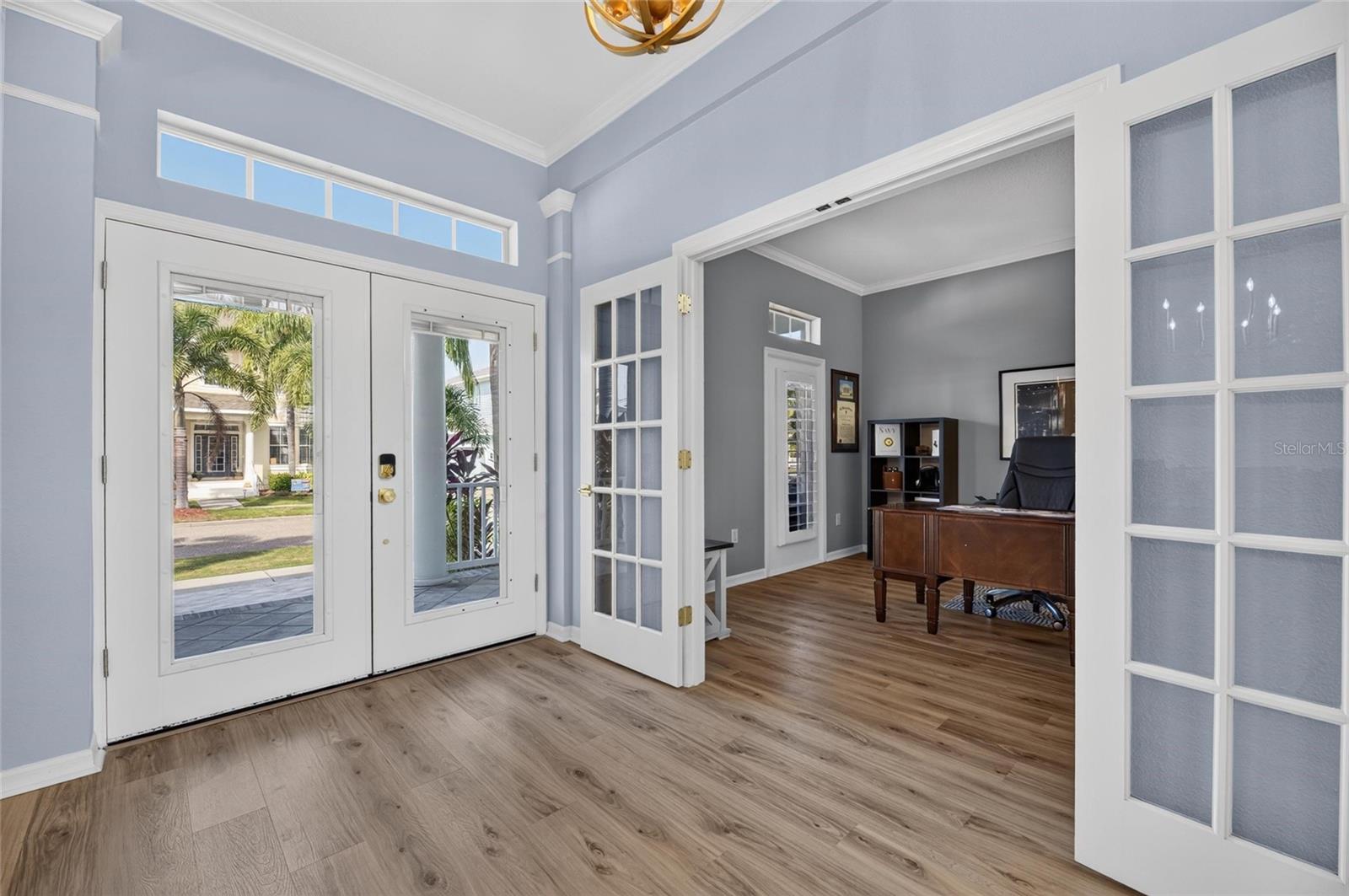 421 ISLEBAY DR