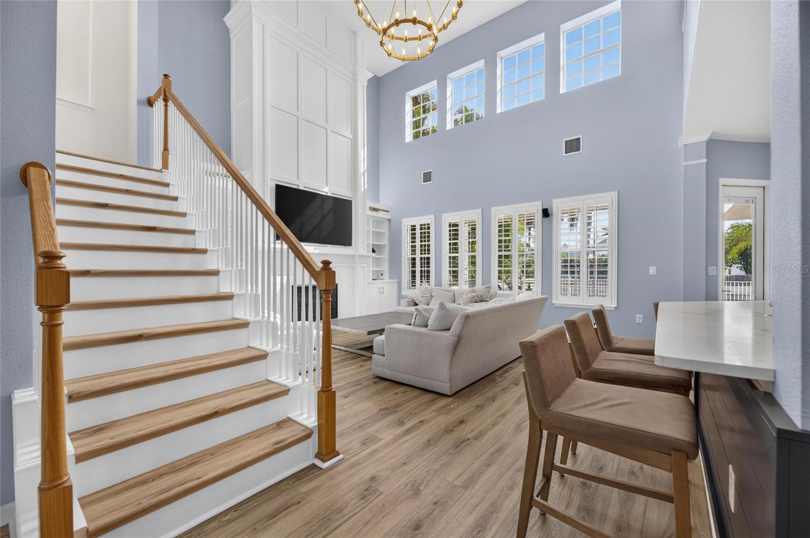 421 ISLEBAY DR