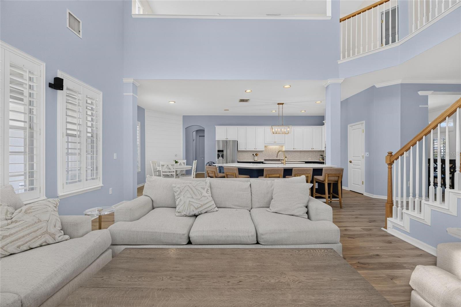 421 ISLEBAY DR