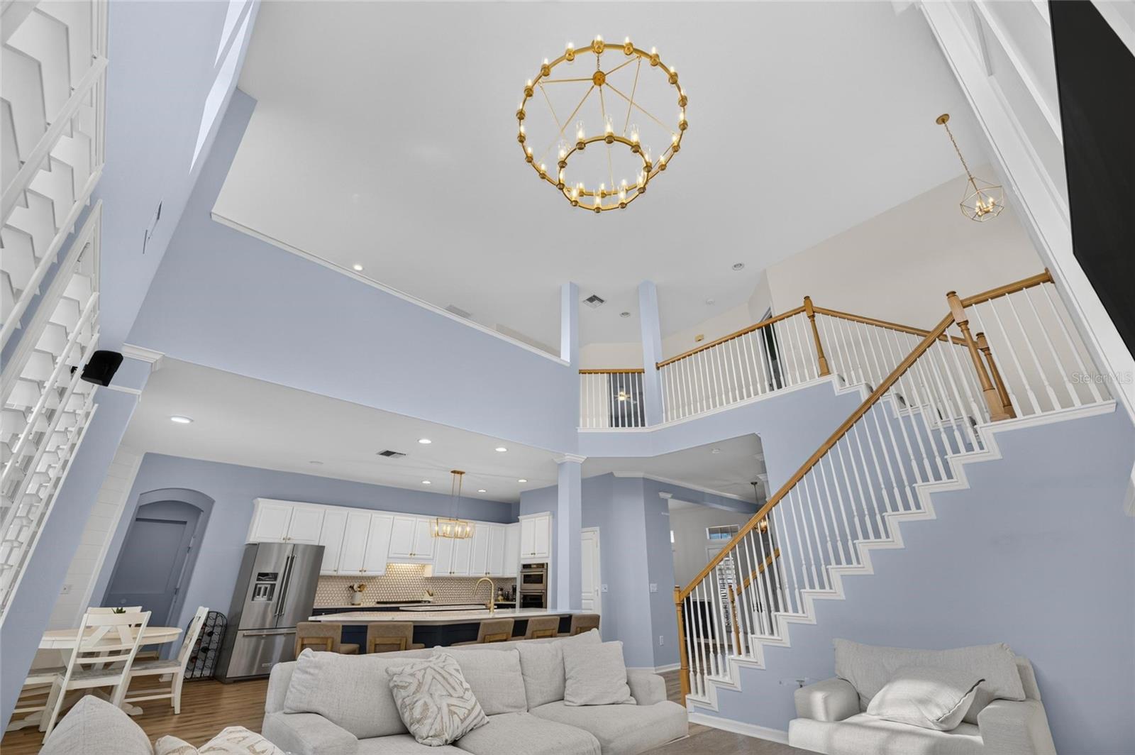 421 ISLEBAY DR