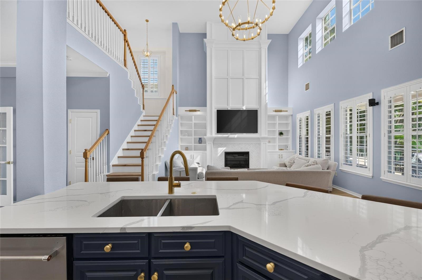 421 ISLEBAY DR