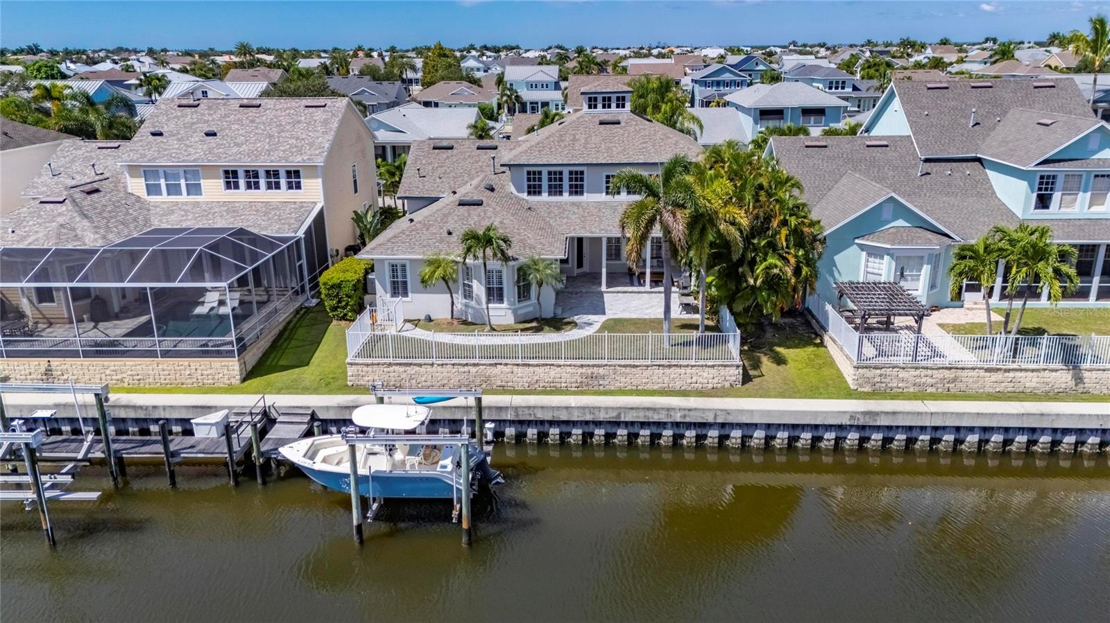 421 ISLEBAY DR