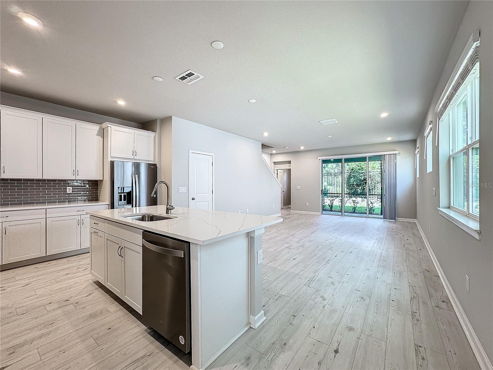 1158 CREEK VALLEY CT