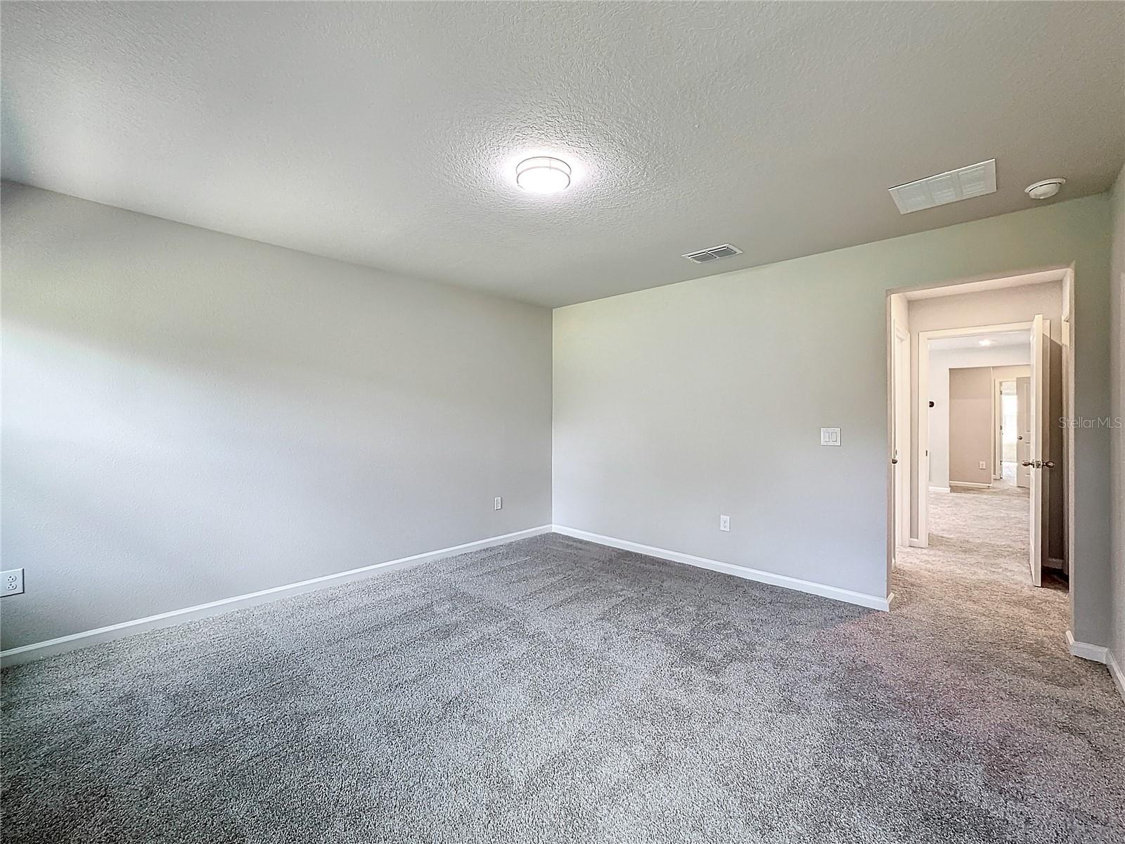 1158 CREEK VALLEY CT