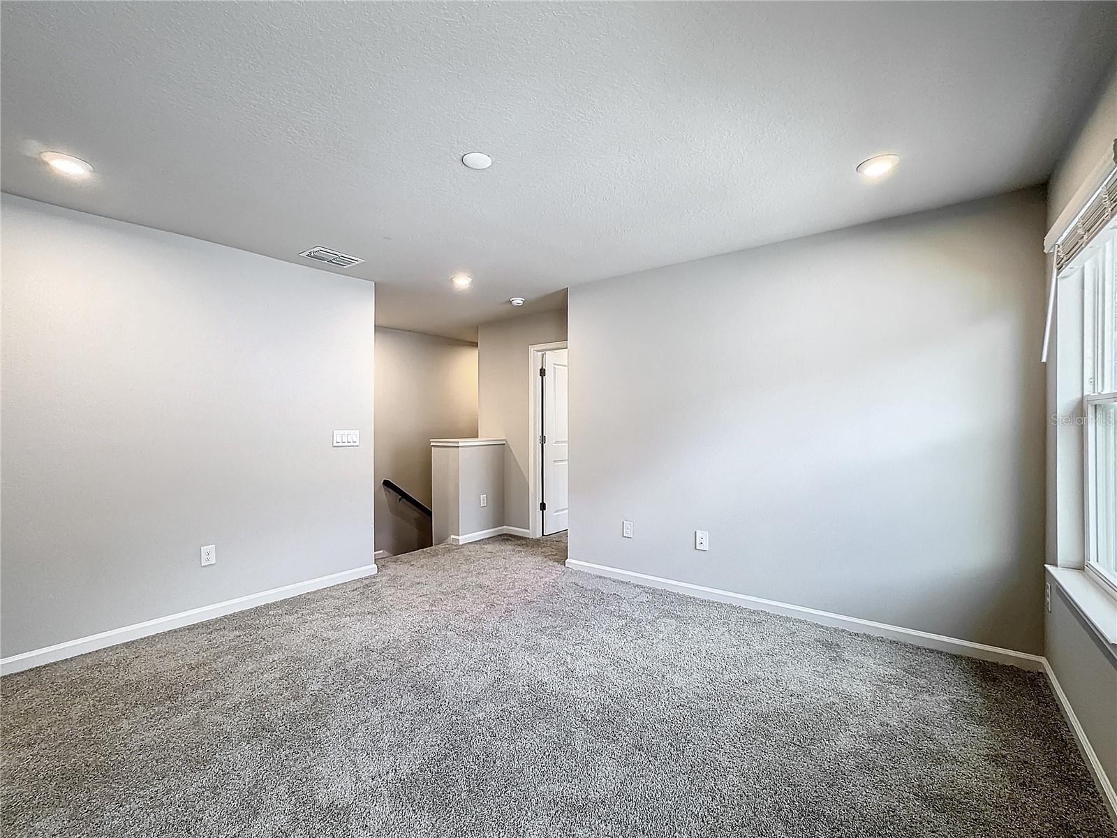 1158 CREEK VALLEY CT