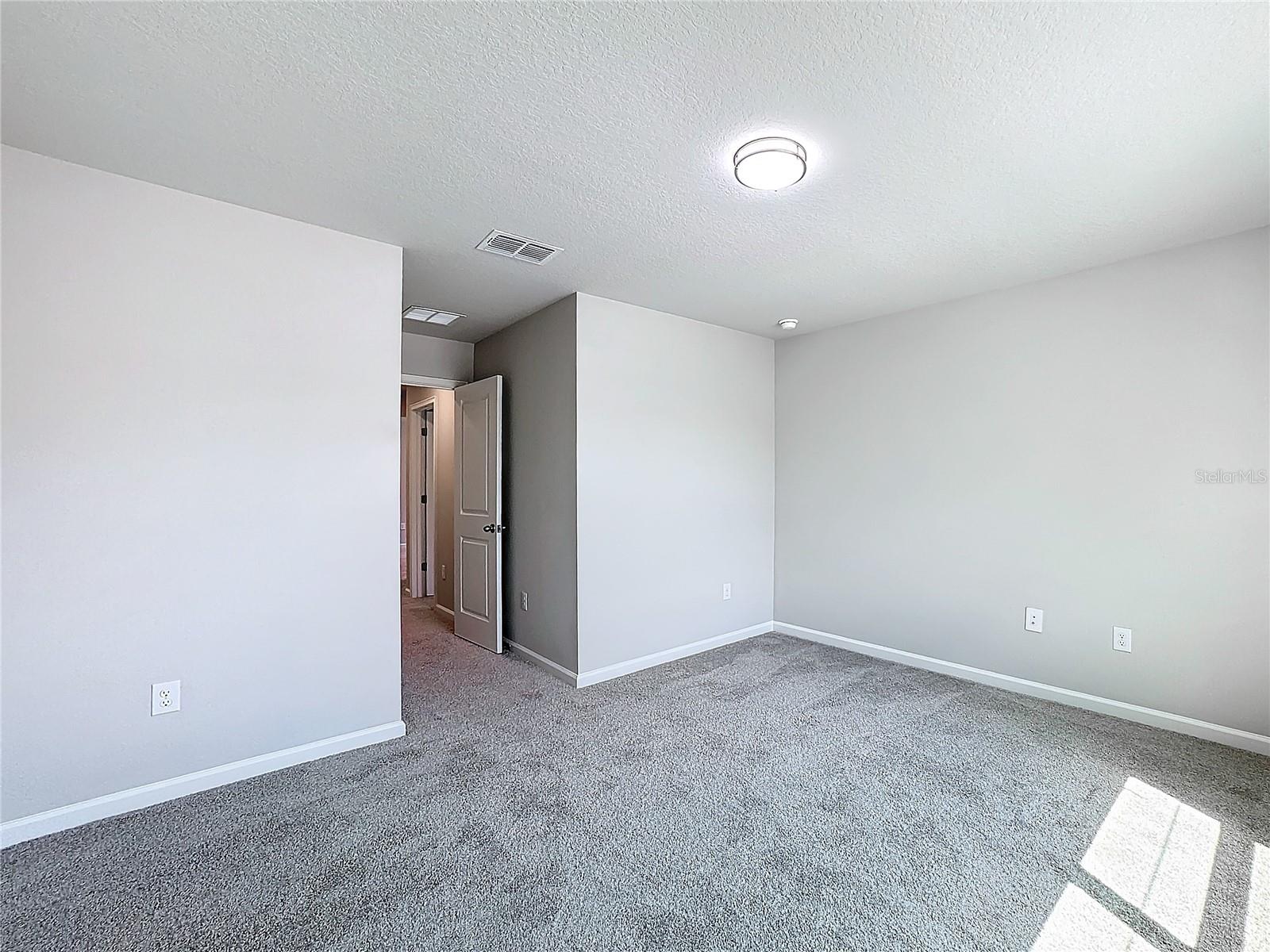 1158 CREEK VALLEY CT