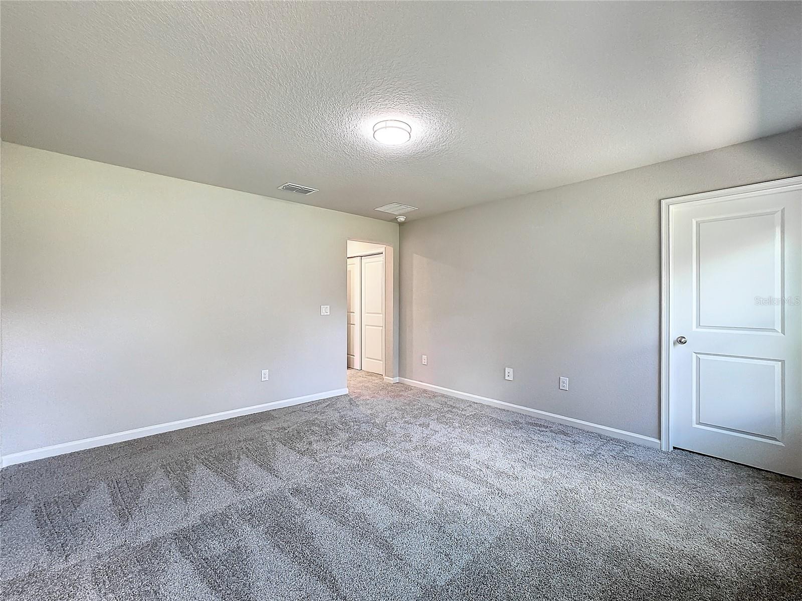 1158 CREEK VALLEY CT