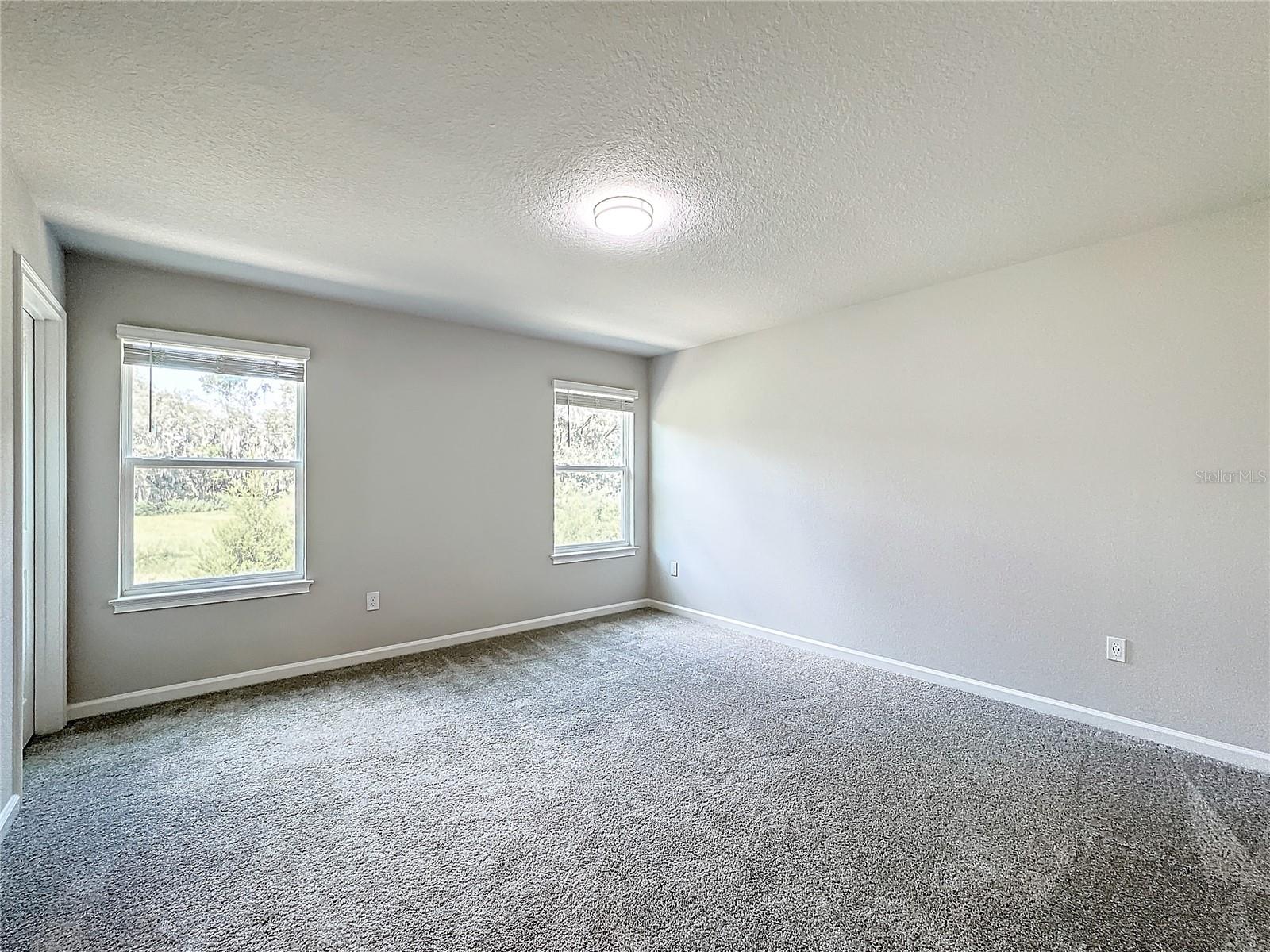 1158 CREEK VALLEY CT