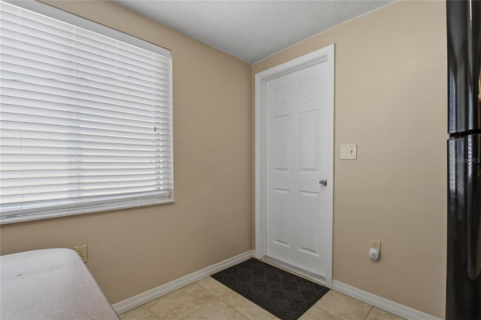 7420 SANDALWOOD DR