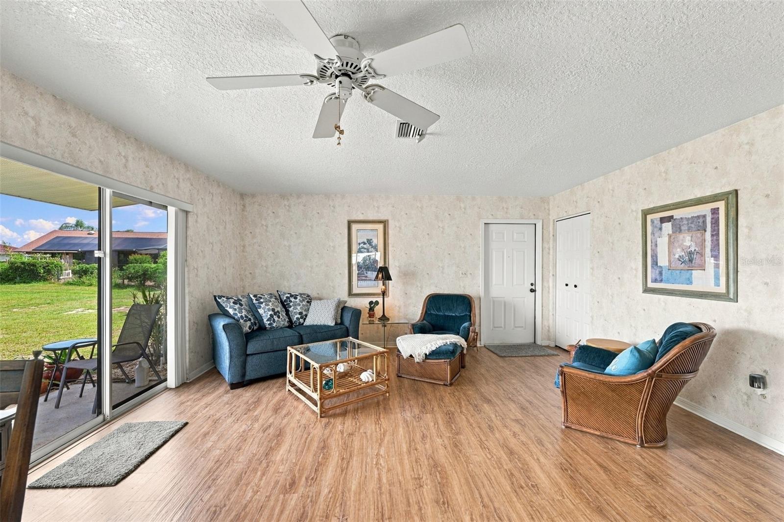 215 GENET CT
