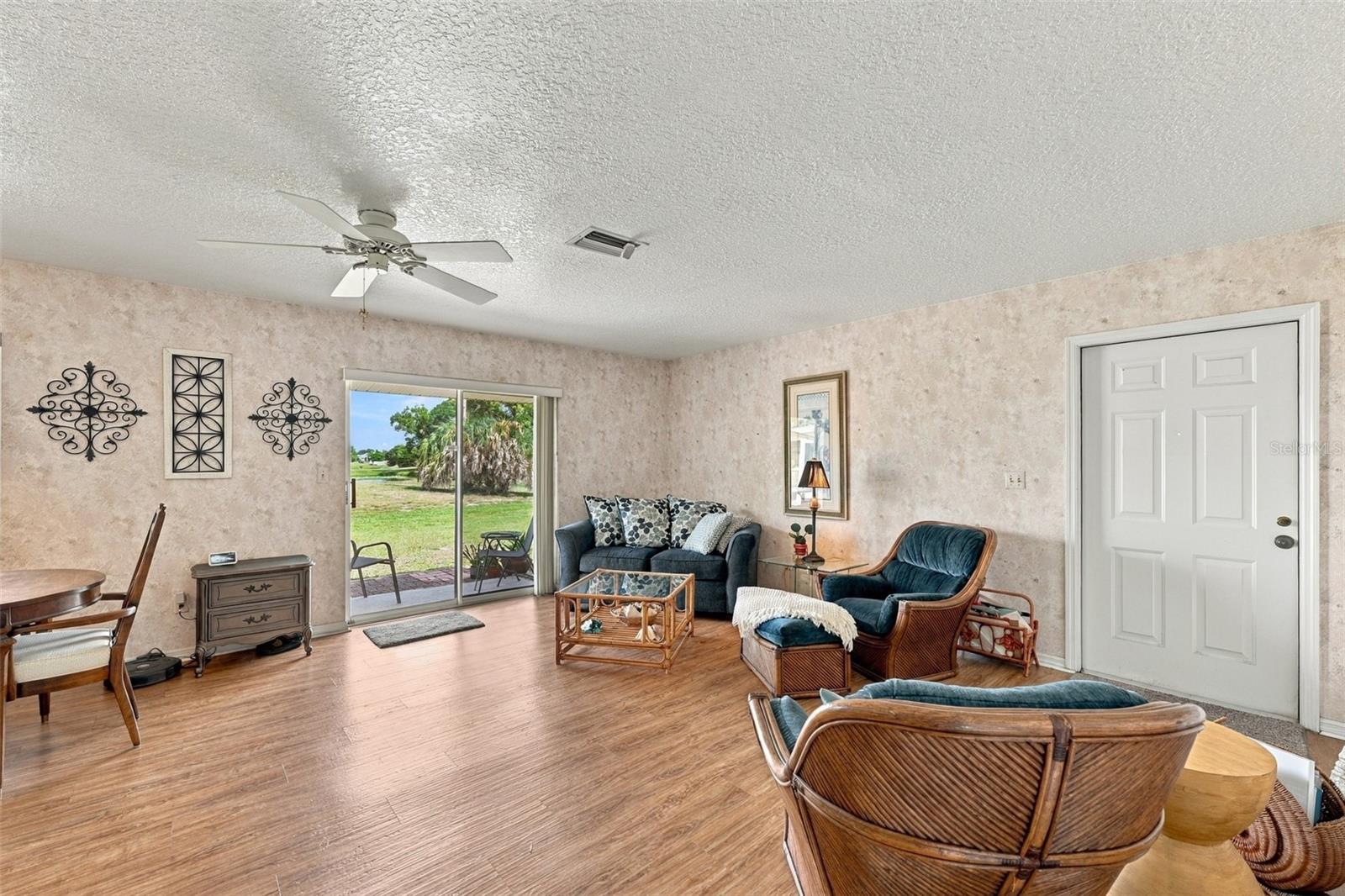 215 GENET CT