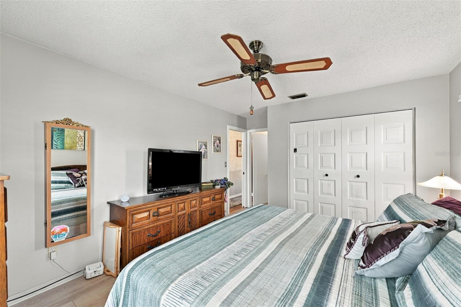 215 GENET CT