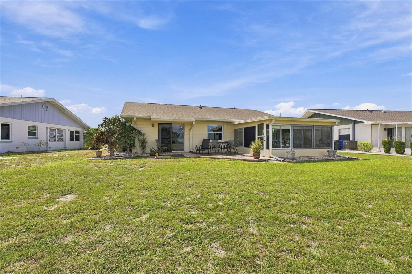 215 GENET CT