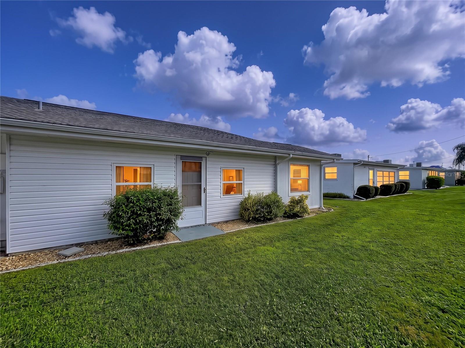 1520 BELLE GLADE AVE