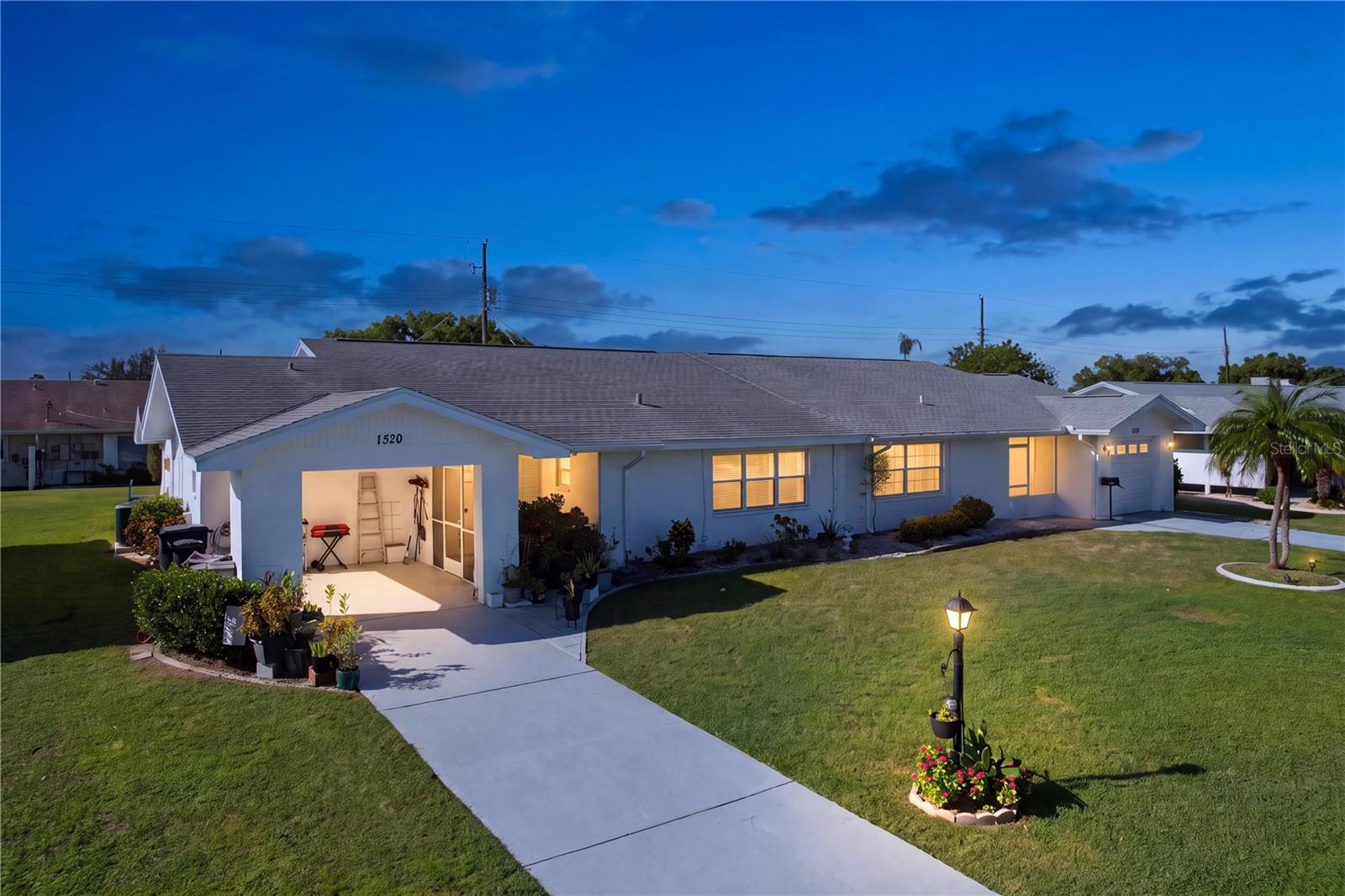 1520 BELLE GLADE AVE