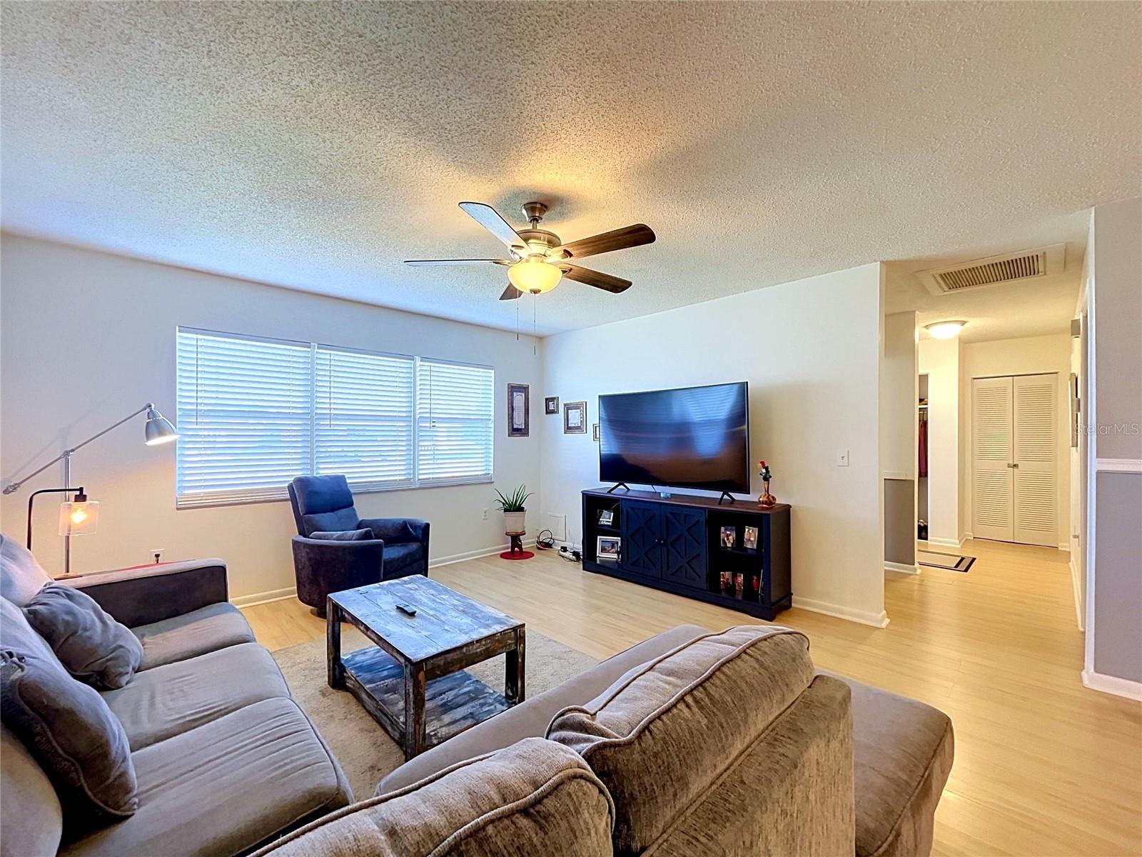 1520 BELLE GLADE AVE