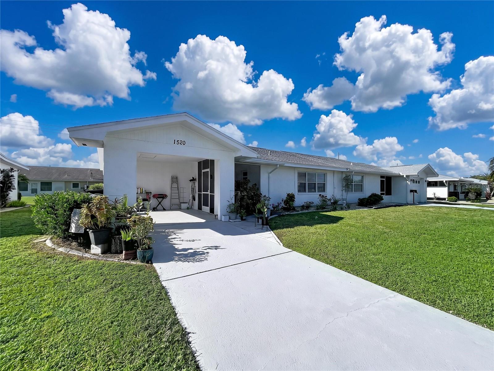 1520 BELLE GLADE AVE