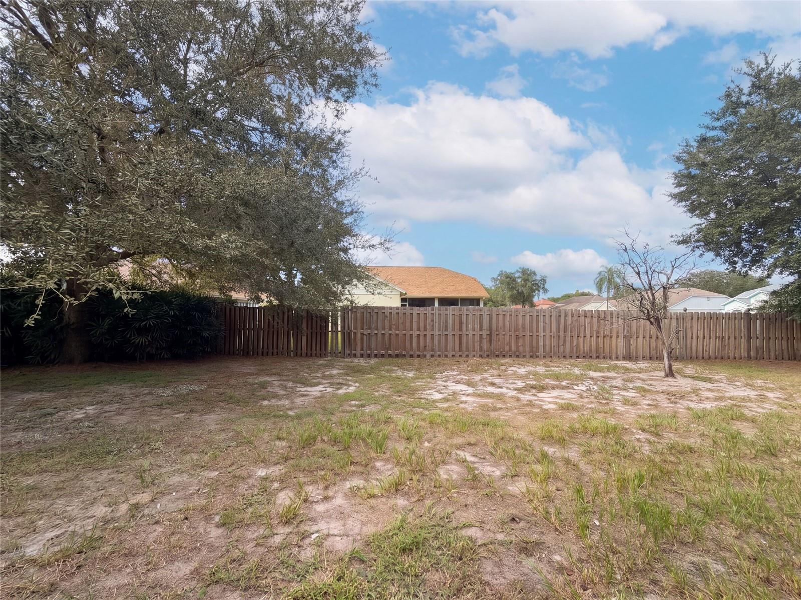 9703 GLENPOINTE DR