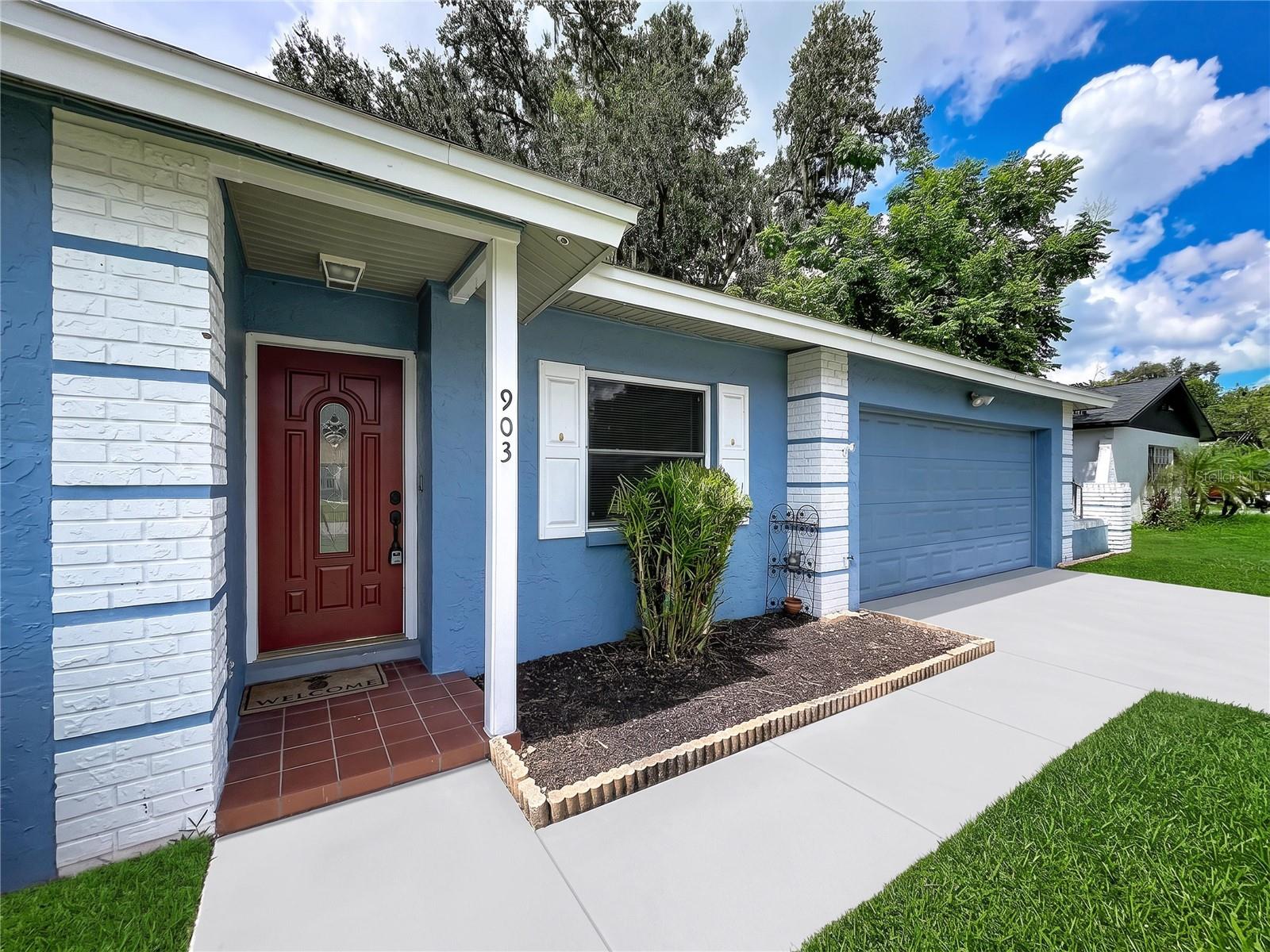 903 TANGELO PLACE PL