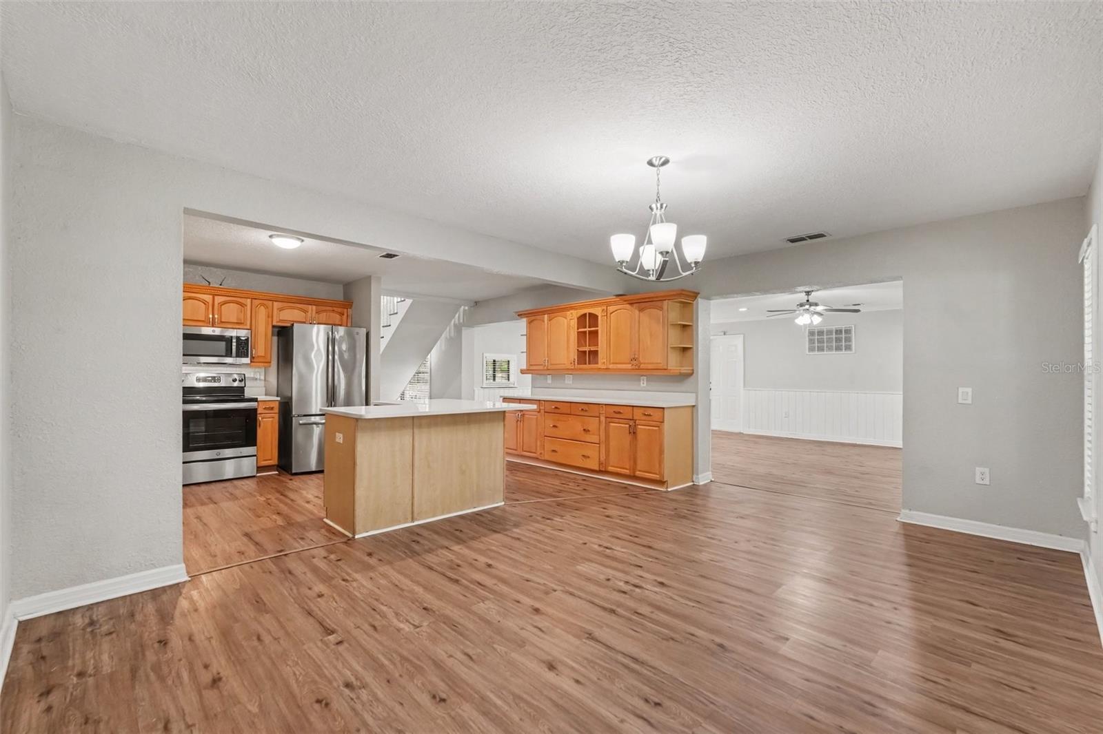 126 GOINS DR