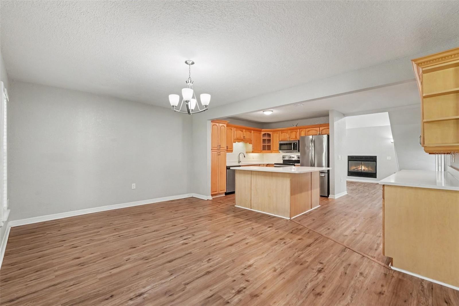126 GOINS DR