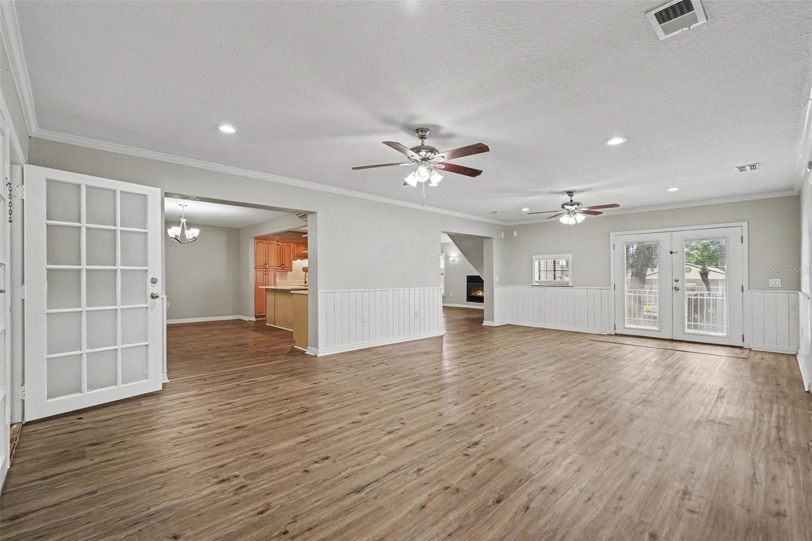 126 GOINS DR