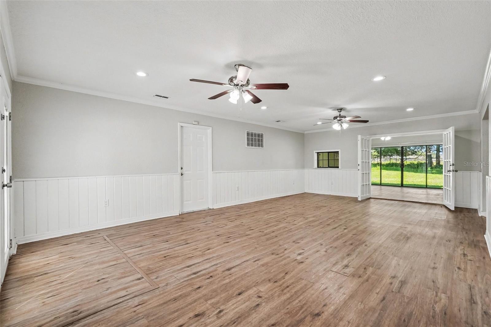 126 GOINS DR
