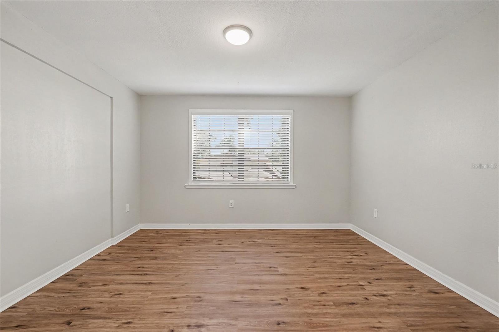 126 GOINS DR