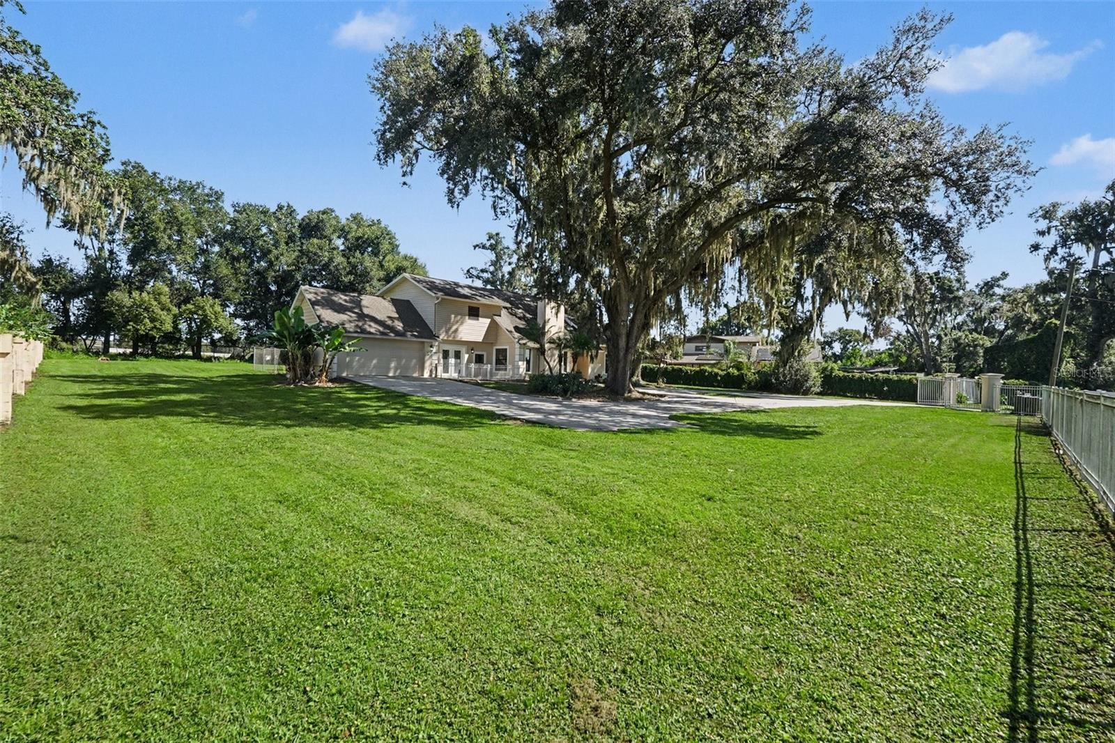 126 GOINS DR