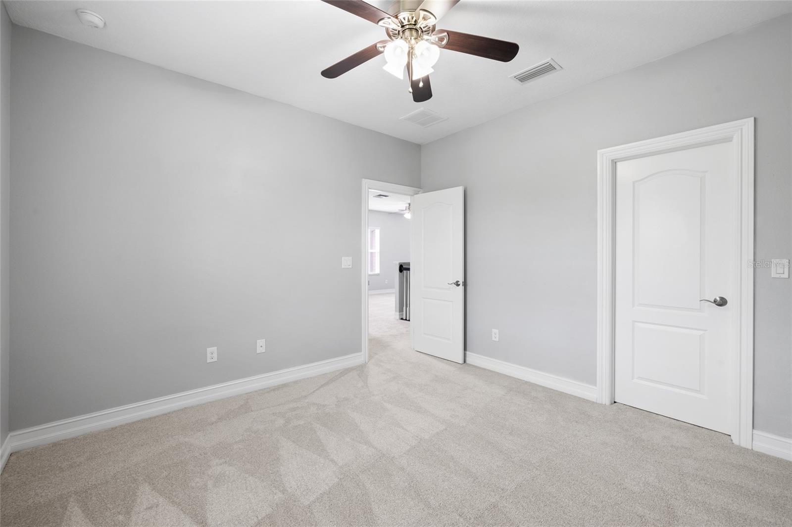 5914 SHELL RIDGE DR
