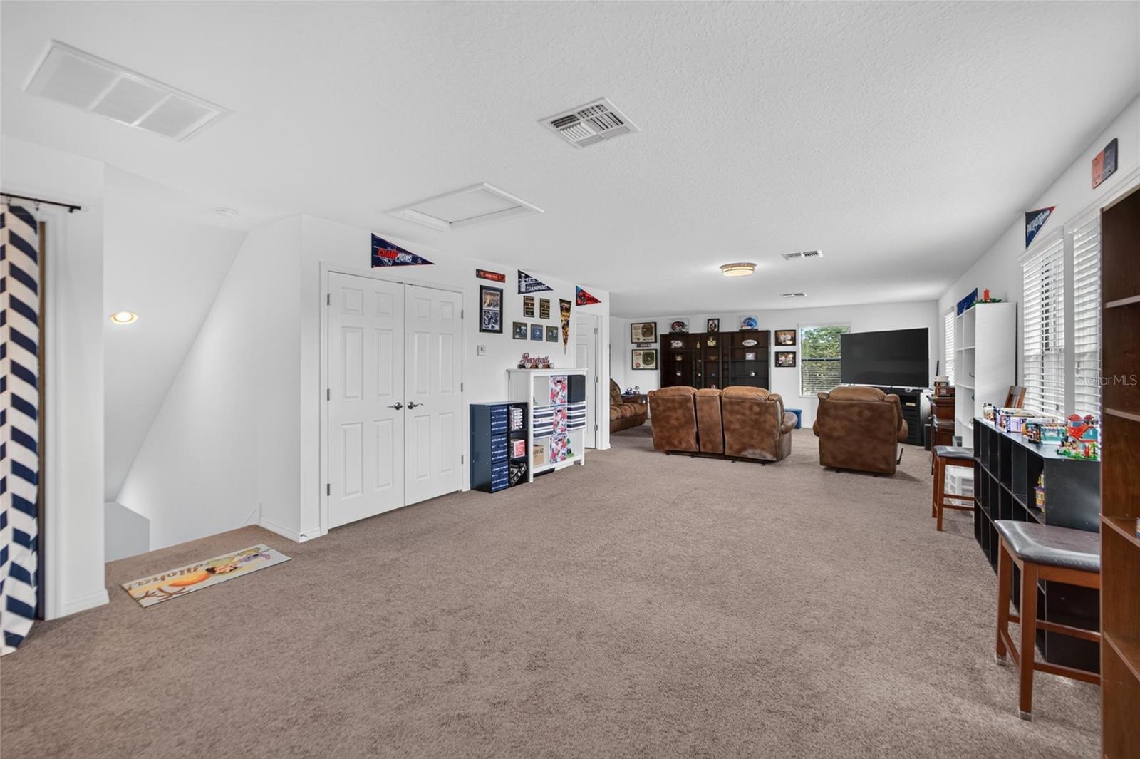 11520 SCARLET IBIS PL