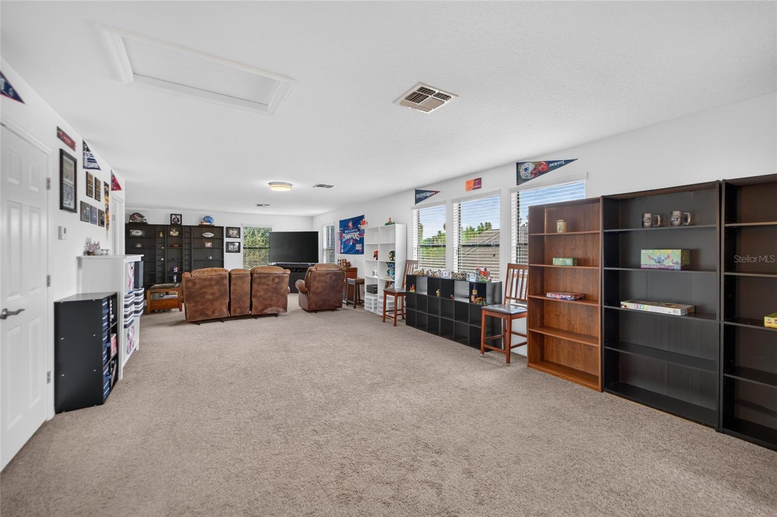 11520 SCARLET IBIS PL
