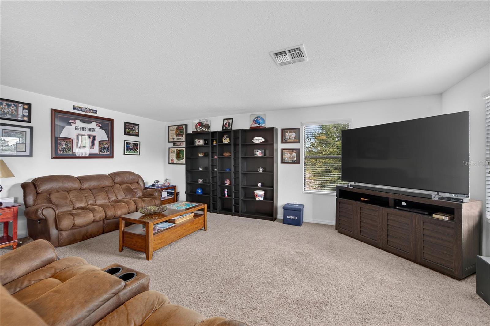 11520 SCARLET IBIS PL