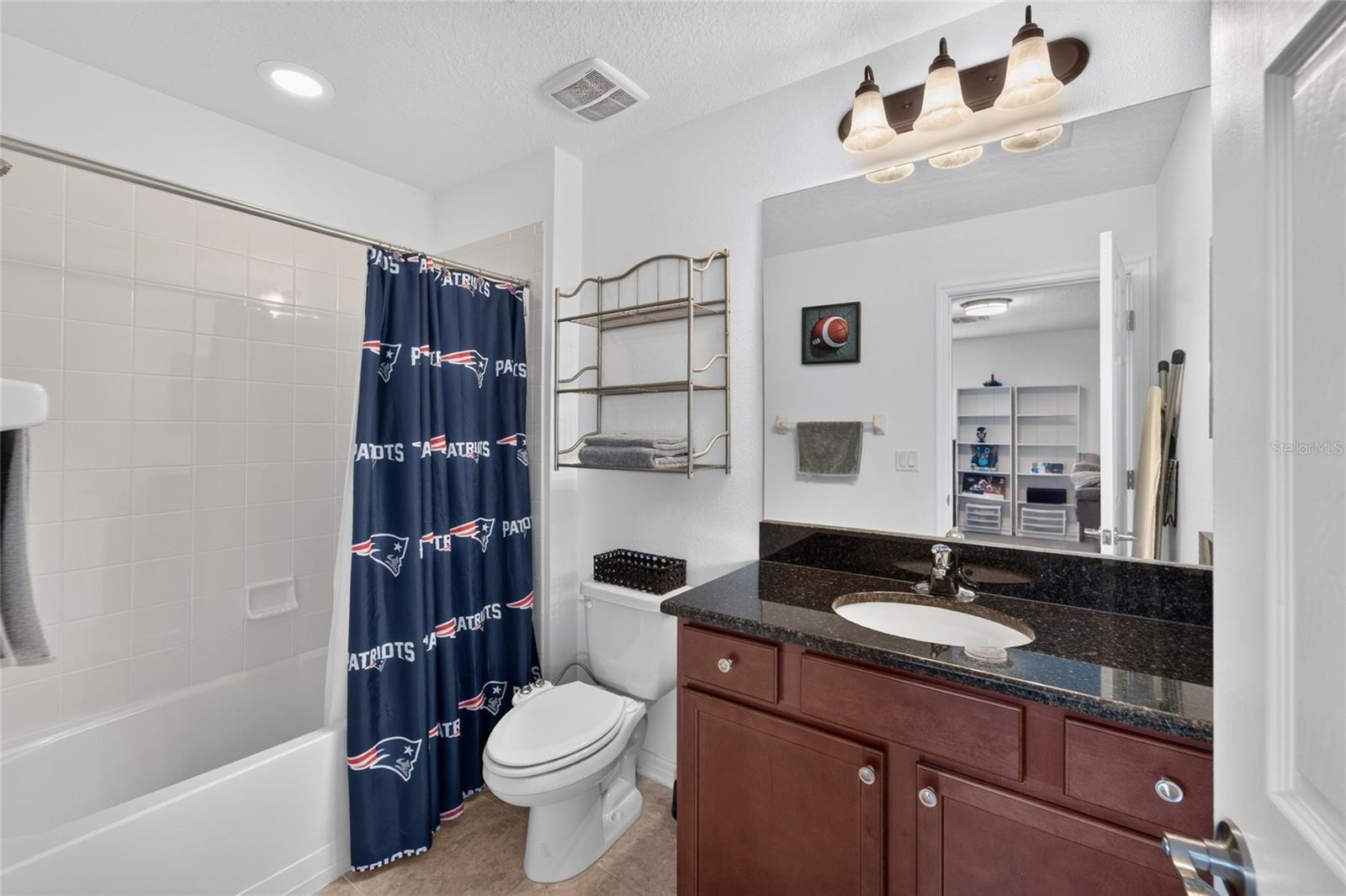 11520 SCARLET IBIS PL