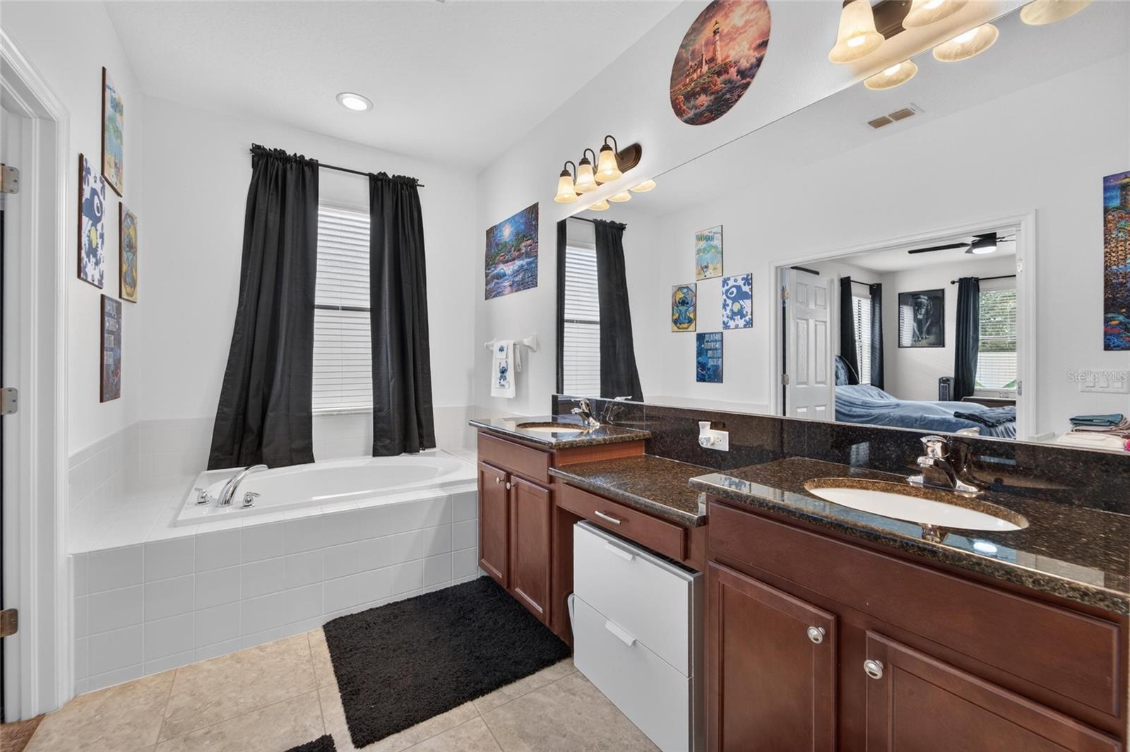 11520 SCARLET IBIS PL