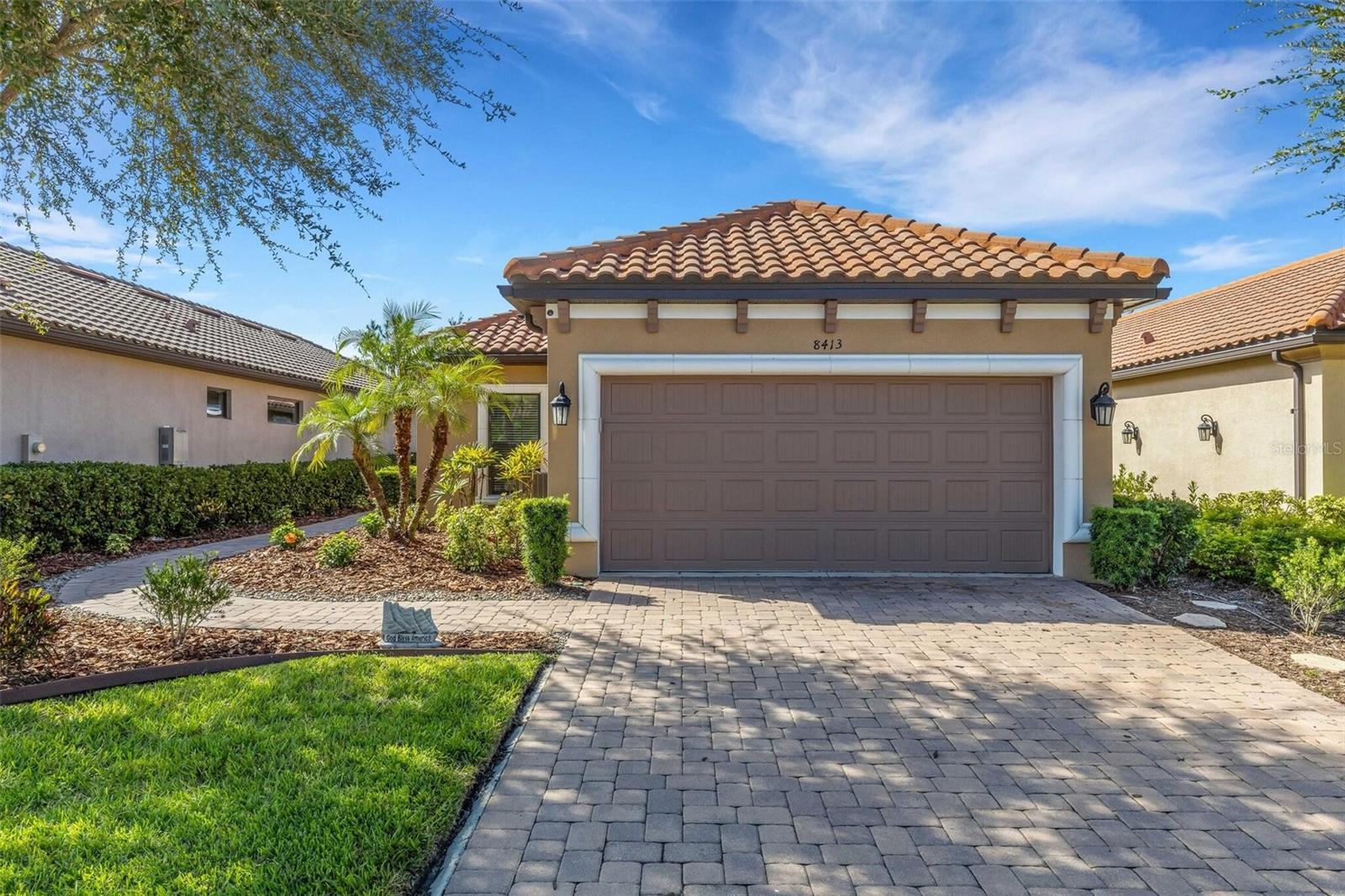 8413 Alberata Vista Dr, Tampa