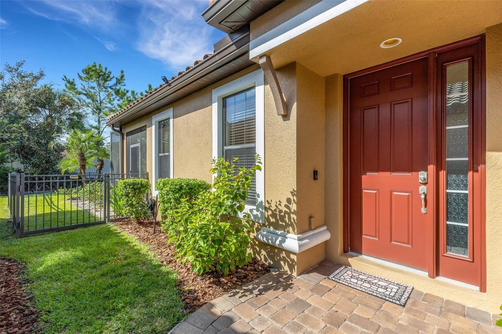 8413 ALBERATA VISTA DR